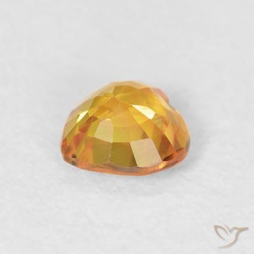 0.44克拉天然蓝宝石，心形，VVS-VS