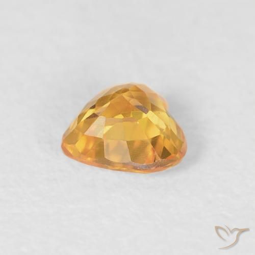 0.46克拉天然蓝宝石，心形，VVS