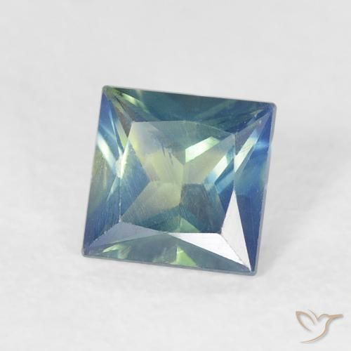 0.69克拉天然蓝宝石，正方形，VS