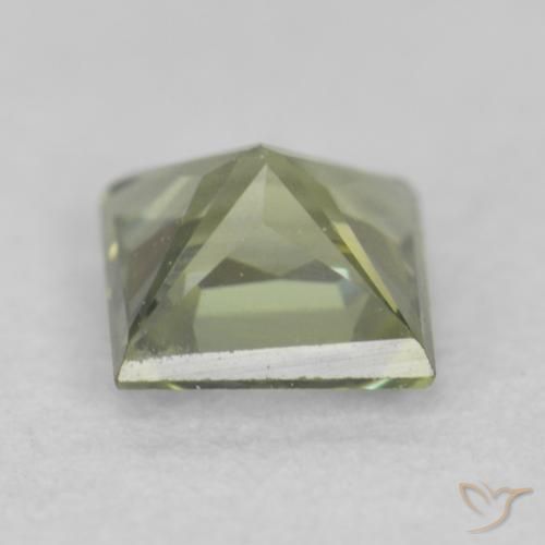 0.31克拉天然蓝宝石，正方形，VVS