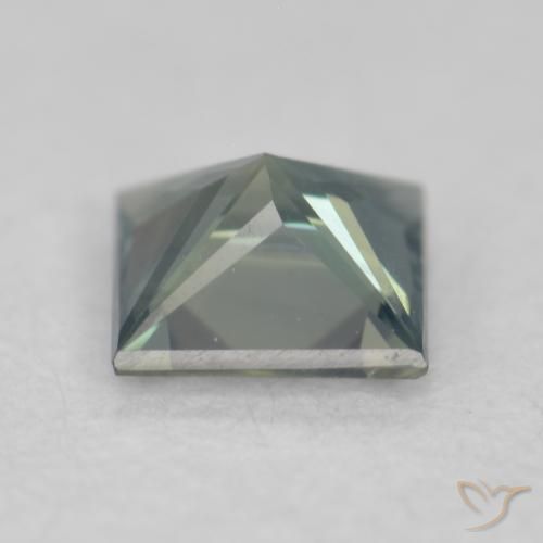 0.27克拉天然蓝宝石，正方形，VVS