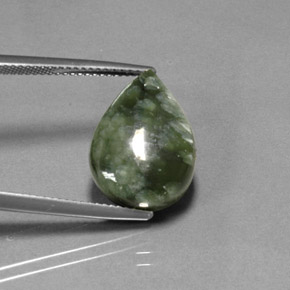 8.25克拉天然绿色绿泥石，梨形，16.4×12.1毫米，不透明