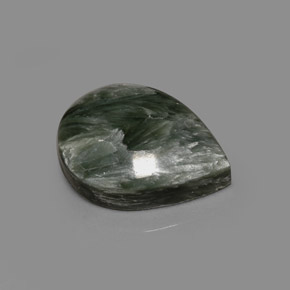 8.01克拉天然绿色绿泥石，梨形，16.4×12毫米，不透明