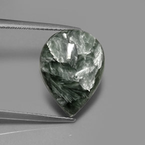 7.89克拉天然绿色绿泥石，梨形，16.2×12毫米，不透明