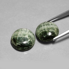 克拉天然蛇纹石，圆形切割，不透明