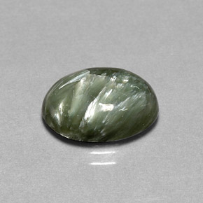 4.86克拉天然绿色绿泥石，椭圆形切割，14.1×10毫米，不透明