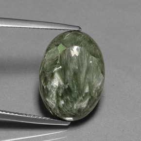 10.69克拉天然绿色绿泥石，椭圆形切割，18.2×13.2毫米，不透明