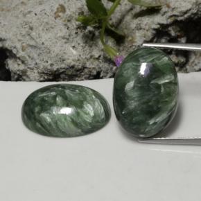 21.06天然绿色绿泥石，椭圆形切割，18×13毫米，不透明