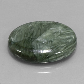 10.47克拉天然绿色绿泥石，椭圆形切割，20.1×15.1毫米，不透明