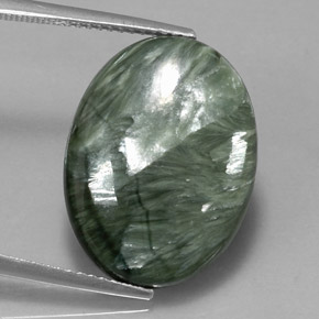 10.47克拉天然绿色绿泥石，椭圆形切割，20.1×15.1毫米，不透明