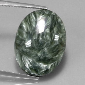 11.98克拉天然绿色绿泥石，椭圆形切割，20.1×15.2毫米，不透明