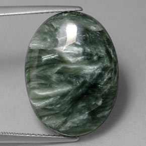 11.32克拉天然绿色绿泥石，椭圆形切割，20.1×15.2毫米，不透明