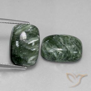 11.72ctw 天然 中绿色 绿龙晶, 软垫, 不透明