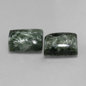 17.39天然绿色绿泥石，长方形切工，13.7×10毫米，不透明