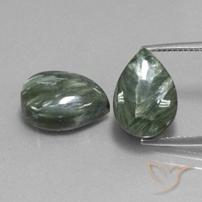 11.93ctw 天然 中绿色 绿龙晶, 梨形, 不透明