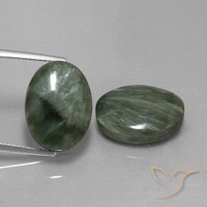 18.22ctw 天然 中绿色 绿龙晶, 椭圆形, 不透明