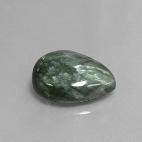 4.68克拉天然绿色绿泥石，梨形，14×10毫米，不透明