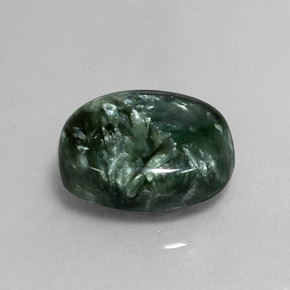 7.60克拉天然绿色绿泥石，椭圆形切割，14.6×11.8毫米，不透明