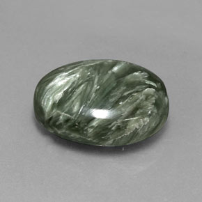 8.08克拉天然绿色绿泥石，椭圆形切割，15.9×12毫米，不透明
