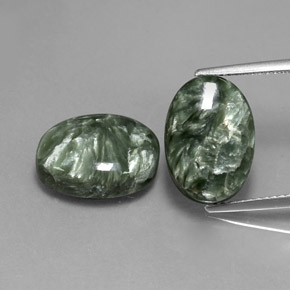 天然绿色绿泥石，椭圆形切割，14.1×10.1毫米，不透明