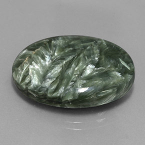 20.23克拉天然绿色绿泥石，椭圆形切割，25.2×18.3毫米，不透明