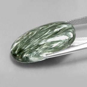 23.76克拉天然蛇纹石，椭圆形切割，不透明