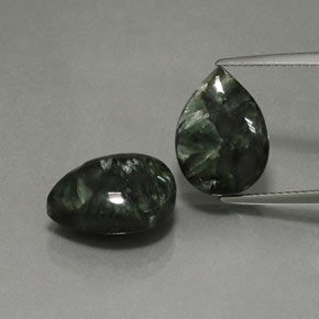 11.57天然绿色绿泥石，梨形，14×10.1毫米，不透明