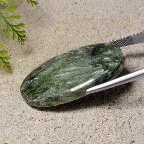 40.84克拉天然蛇纹石，椭圆形切割，不透明