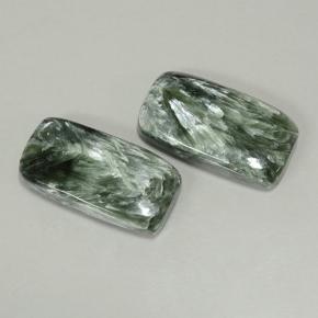 18.16天然绿色绿泥石，垫形剪裁，20.5×10.6毫米，不透明