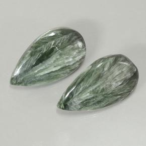 20.02天然绿色绿泥石，梨形，25.6×15毫米，不透明