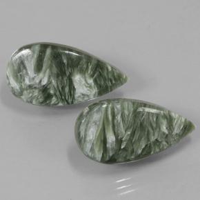 11.29天然绿色绿泥石，梨形，20×10.2毫米，不透明