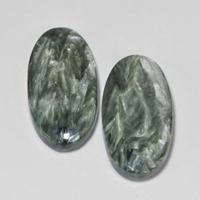 16.84天然绿色绿泥石，椭圆形切割，21.5×11.5毫米，不透明