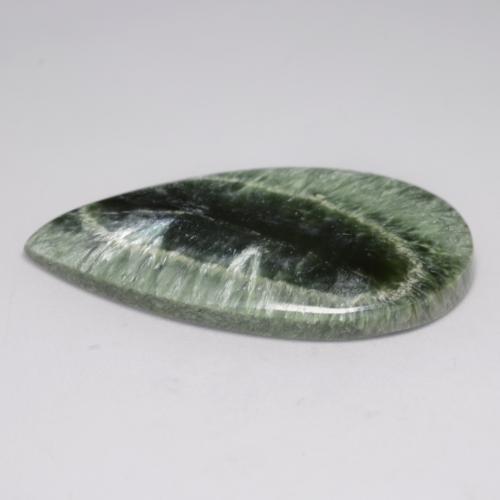 20.83克拉天然绿色绿泥石，梨形，35.4×21毫米，不透明