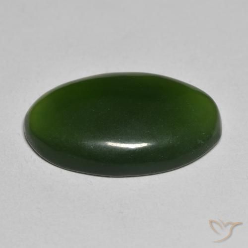 13.52克拉天然蛇纹石，椭圆形，半透明
