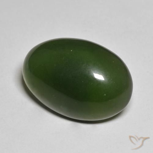 15.97克拉天然蛇纹石，椭圆形，半透明