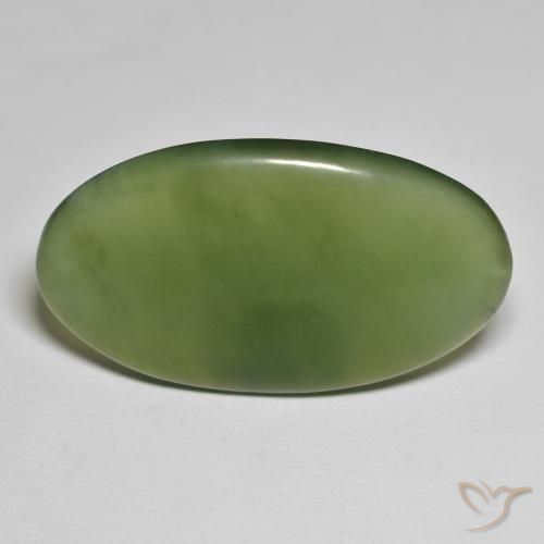 30.45ct 天然 海藻绿 蛇纹石, 椭圆形, 半透明