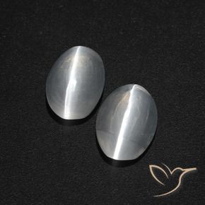 2.31天然白色Sillimanite Cat's Eye，椭圆形切割，8×5.5毫米，半透明