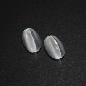 天然灰色Sillimanite Cat's Eye，椭圆形切割，6.8×4.3毫米，半透明