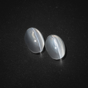 天然烟熏色Sillimanite Cat's Eye，椭圆形切割，7.2×4.5毫米，半透明
