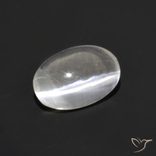 0.76克拉天然硅线石猫眼，椭圆形，透明