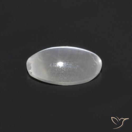 0.76克拉天然硅线石猫眼，椭圆形，透明