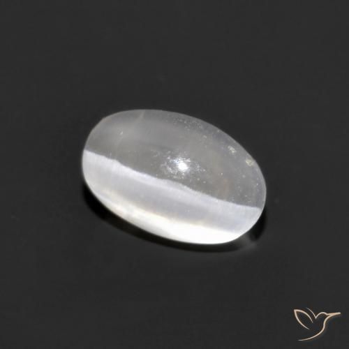0.77克拉天然硅线石猫眼，椭圆形，不透明