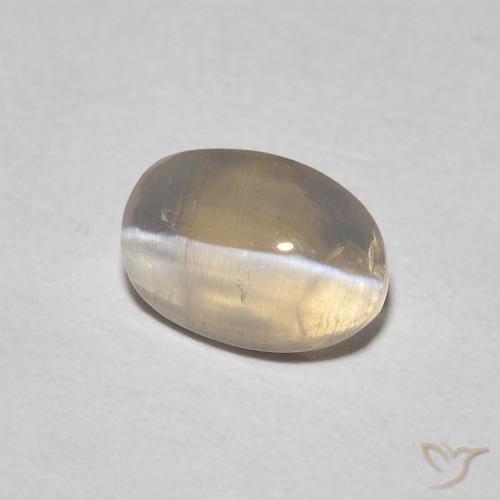 0.93克拉天然硅线石猫眼，椭圆形，透明