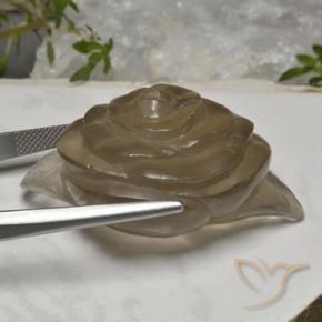 97.93克拉天然烟晶，花形切割，透明