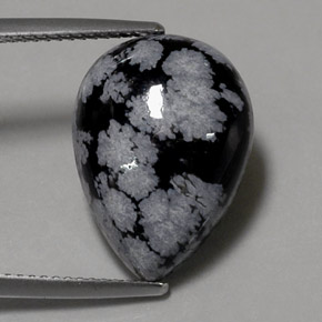 8.15克拉天然多色雪花黑曜石，梨形，18×13毫米，不透明