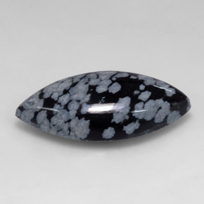 10.14克拉天然黑色雪花黑曜石，马眼形，24.6×12毫米，不透明