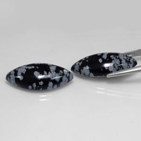天然多色雪花黑曜石，马眼形，24.5×12毫米，不透明
