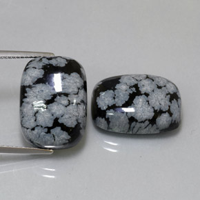 天然多色雪花黑曜石，垫形剪裁，18×13.1毫米，不透明
