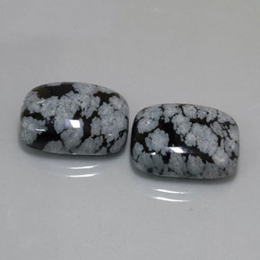 天然多色雪花黑曜石，垫形剪裁，17.9×13.1毫米，不透明