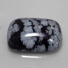 10.37克拉天然多色雪花黑曜石，垫形剪裁，17.8×12.9毫米，不透明